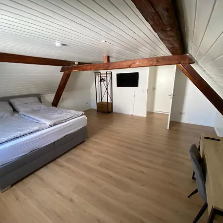 Gastehaus - Hostel *